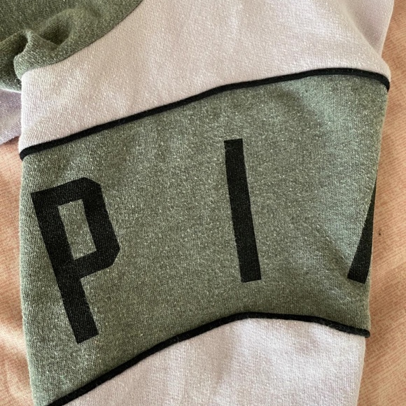 VS PINK Full Zipped Hooded Top - Picture 4 of 5